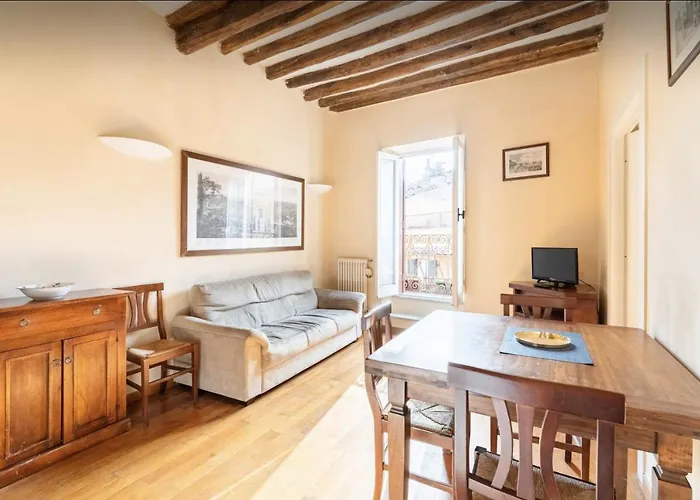 Piazza Navona Center House * Roma